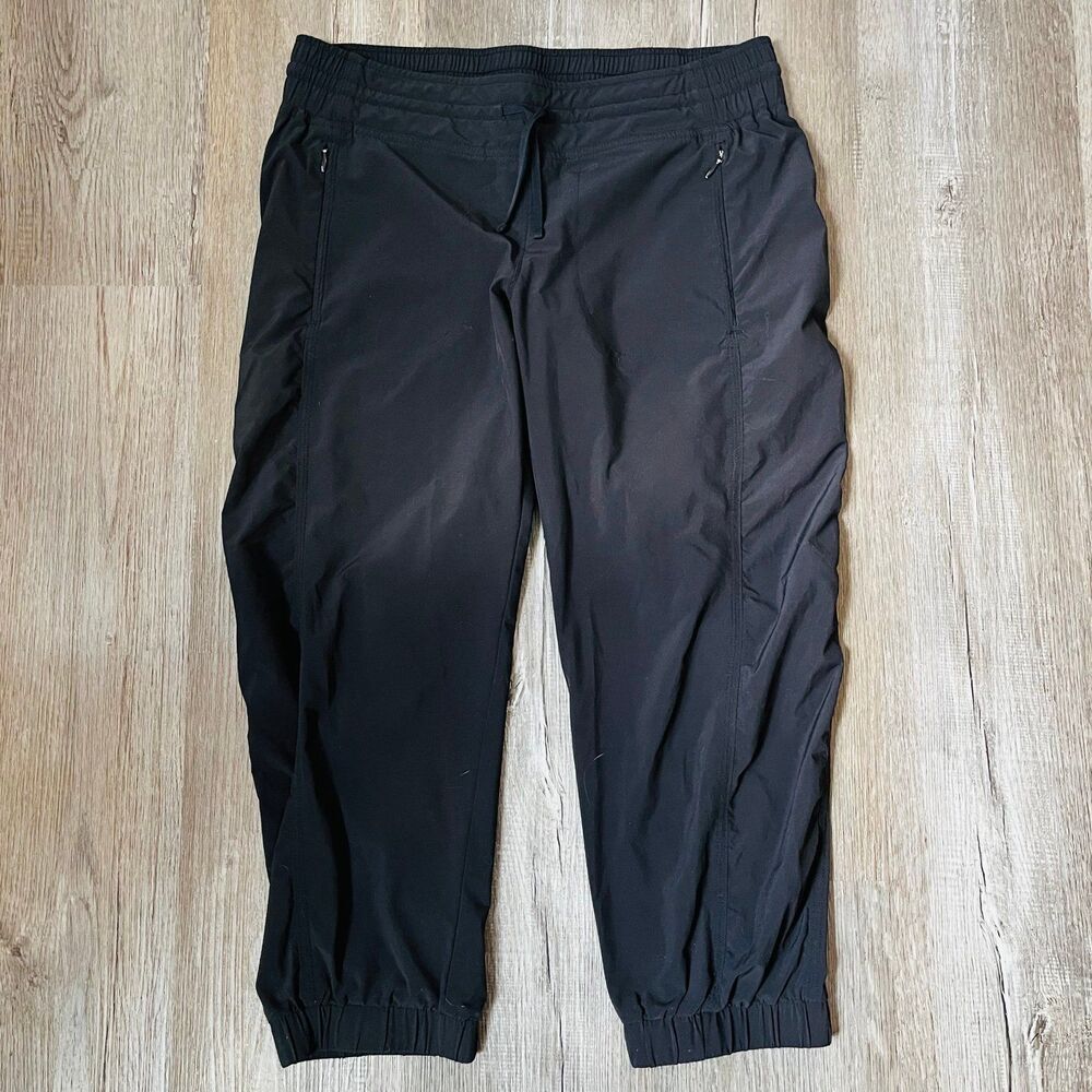 Athleta Black Swish Windbreaker Athletic Pants size 8